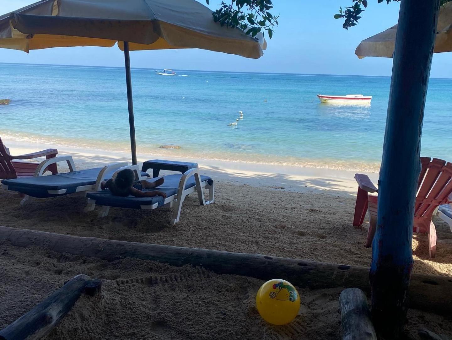 Posada Shekinah Baru Playa Blanca Eksteriør bilde